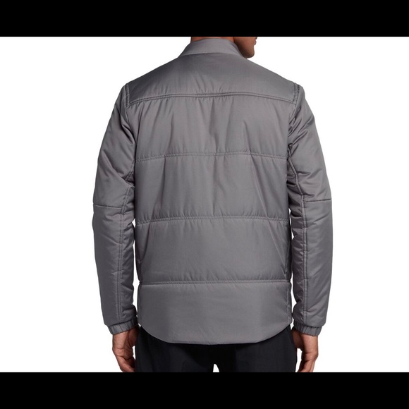 Nike Men’s Synthetic-Fill Reversible Jacket - Picture 3 of 9